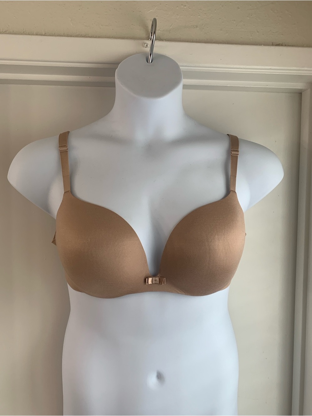 Victoria's Secret Incredible Lined Demi Smooth Nude Bra Size 36D